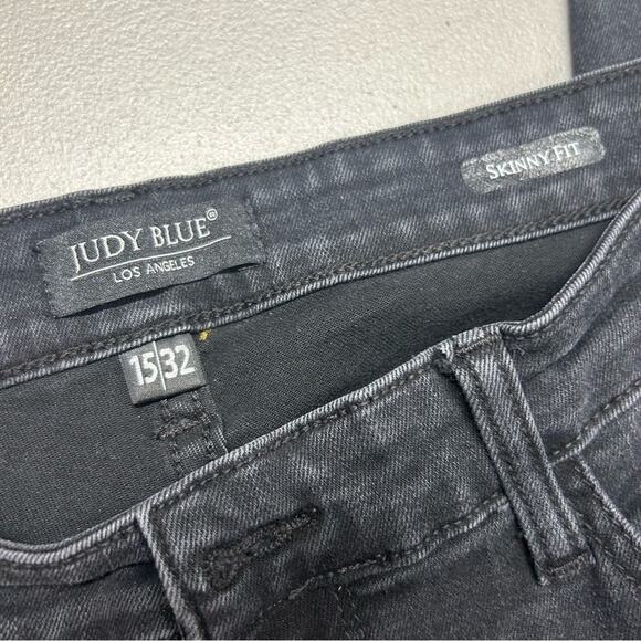 Judy Blue Black Denim Jeans Distressed Cheetah Print Skinny Fit Women Size 32 - Picture 3 of 7